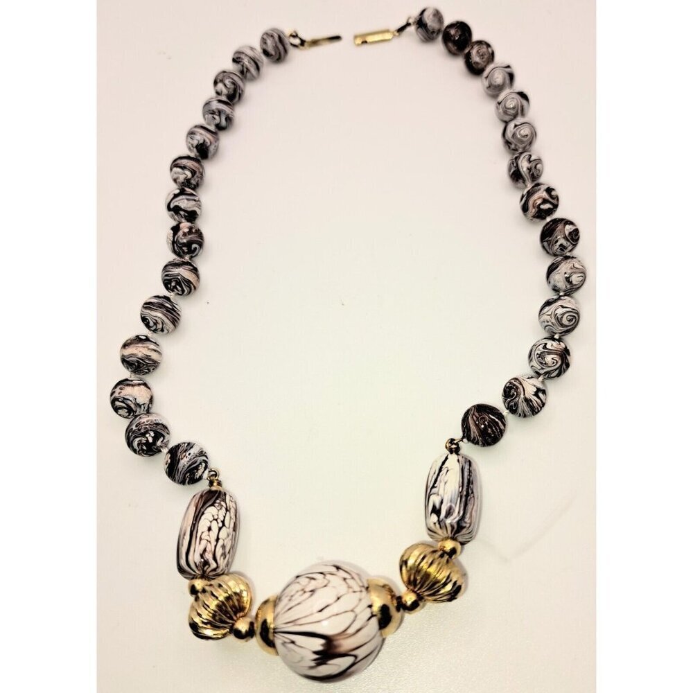 Vintage Women's Ladies Brown‎ White Marble Swirl Bead Necklace